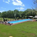 Domaine De Fangal, Pgeonnier 2p, Maison 8p - Piscine 25m - Climatises Septfonds