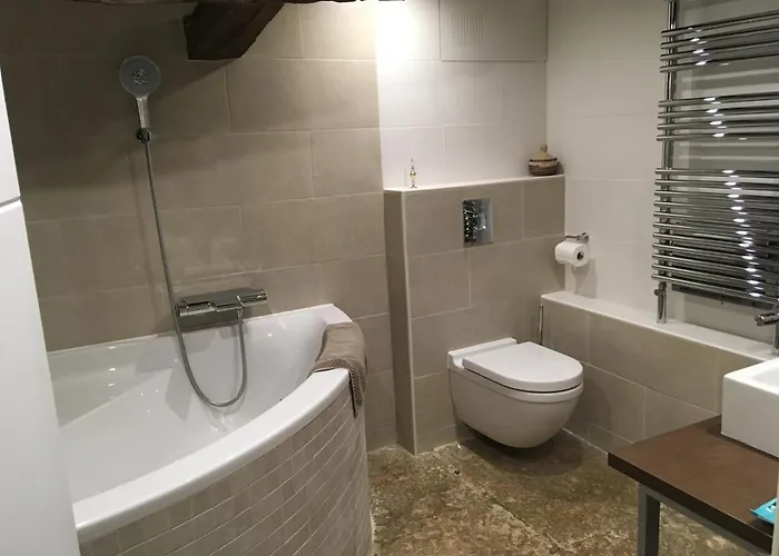 Domaine De Fangal, Pgeonnier 2p, Maison 8p - Piscine 25m - Climatises *