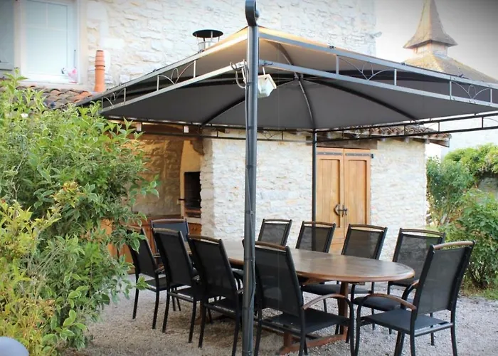 Domaine De Fangal, Pgeonnier 2p, Maison 8p - Piscine 25m - Climatises Septfonds