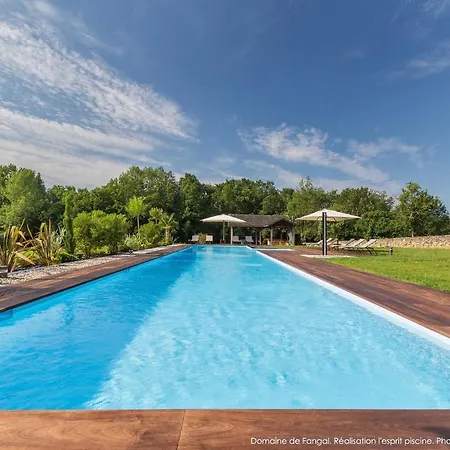 Domaine De Fangal, Pgeonnier 2p, Maison 8p - Piscine 25m - Climatisés Casa vacanze
