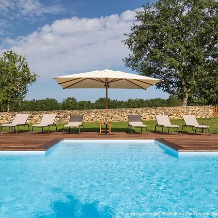 Domaine De Fangal, Pgeonnier 2p, Maison 8p - Piscine 25m - Climatises 別荘